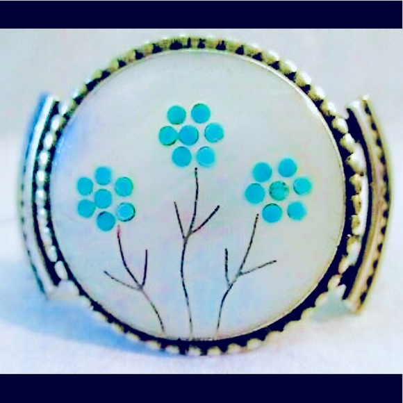 2XHP💕Vintage Zuni MOP Turquoise Sterling Bracelet - Picture 2 of 11